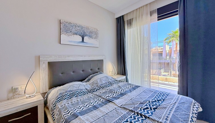 Resale - Apartment - Top Floor Apartment - Pilar de la Horadada - TORRE DE LA HORADADA