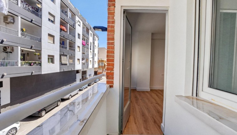Resale - Apartment - Torrevieja