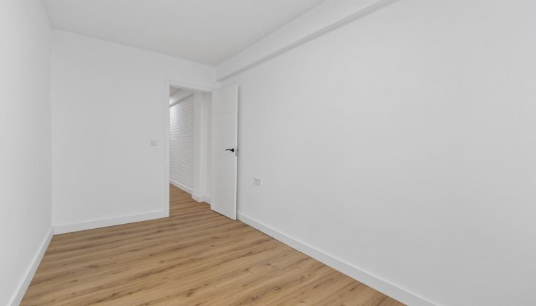 Resale - Apartment - Torrevieja