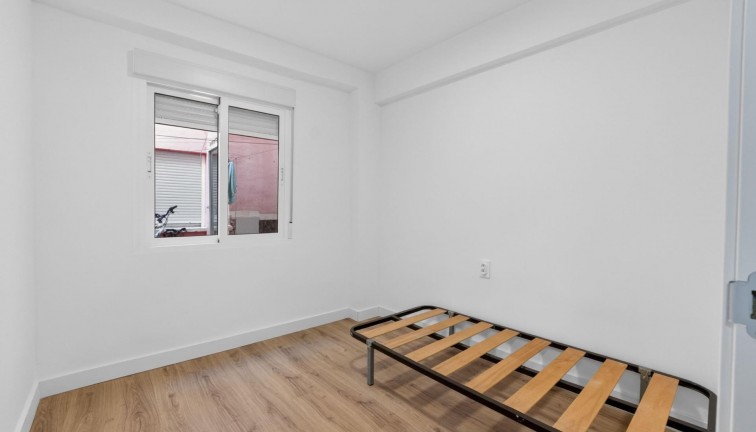 Resale - Apartment - Torrevieja