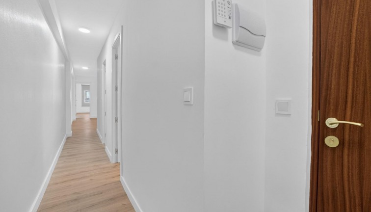 Resale - Apartment - Torrevieja