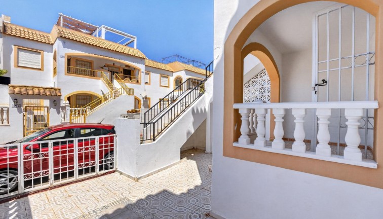 Reventa - Apartamento - Apartamento Planta Baja - Torrevieja - El limonar