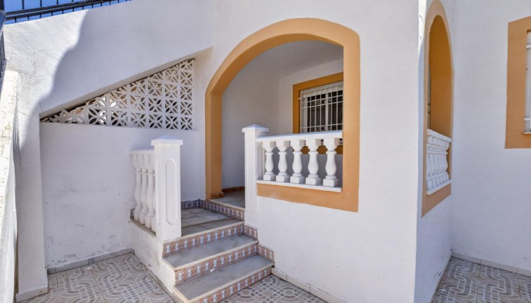 Reventa - Apartamento - Apartamento Planta Baja - Torrevieja - El limonar