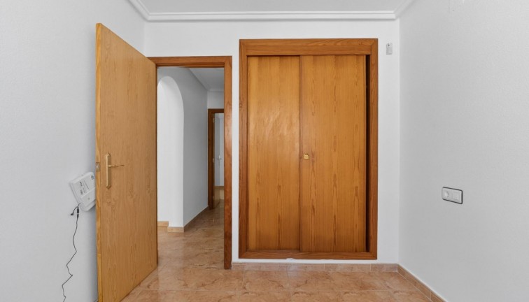 Reventa - Apartamento - Apartamento Planta Baja - Torrevieja - El limonar