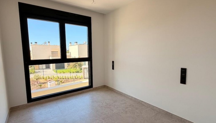Reventa - Apartamento / piso - Los Alcazares - Dolores de Pacheco-Santa Rosalía