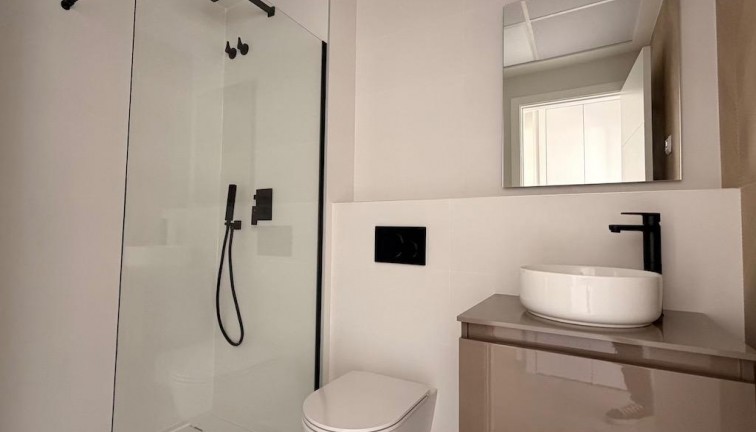 Reventa - Apartamento / piso - Los Alcazares - Dolores de Pacheco-Santa Rosalía