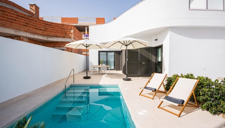 Obra nueva - Chalet - Torrevieja - Lago Jardin
