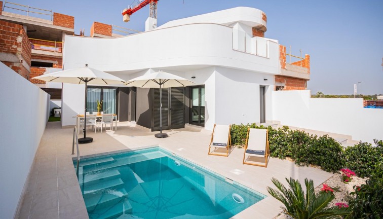 Obra nueva - Chalet - Torrevieja - Lago Jardin