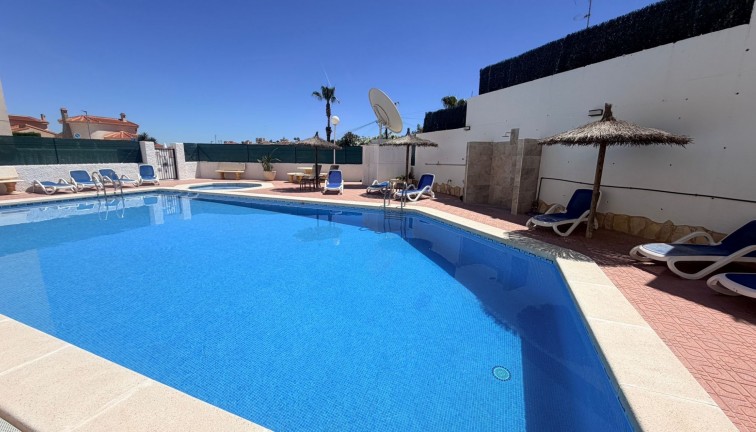 Reventa - Apartamento / piso - Ciudad quesada - La Marquesa