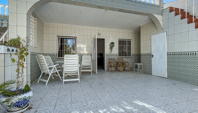 Reventa - Casa adosada - Torrevieja - La Siesta