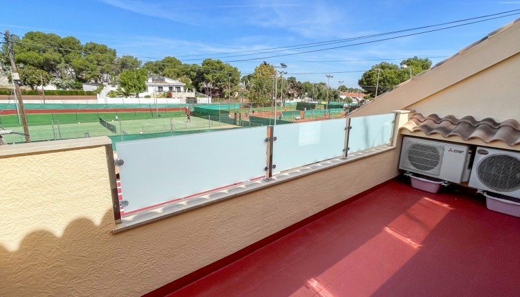 Reventa - Casa adosada - Torrevieja - Los Balcones