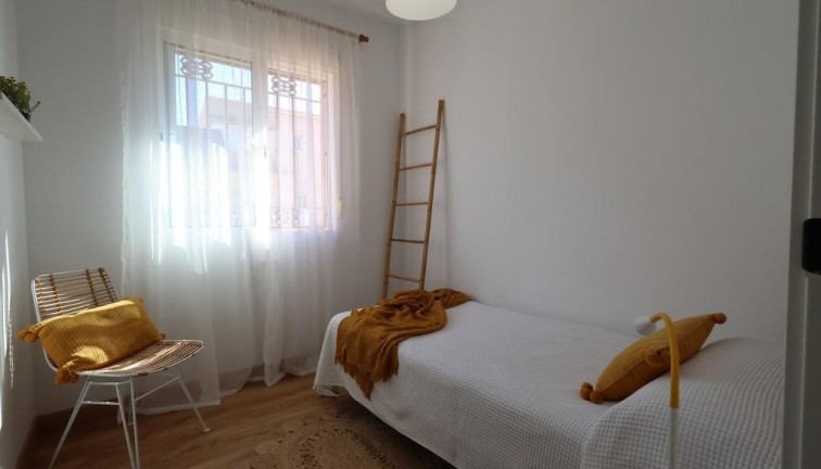 Reventa - Apartamento dúplex - Orihuela Costa - La Zenia