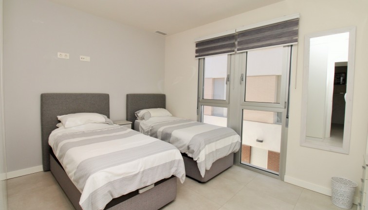 Reventa - Apartamento / piso - Villamartín - Los Dolses