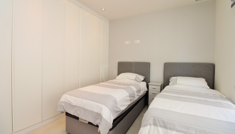 Reventa - Apartamento / piso - Villamartín - Los Dolses
