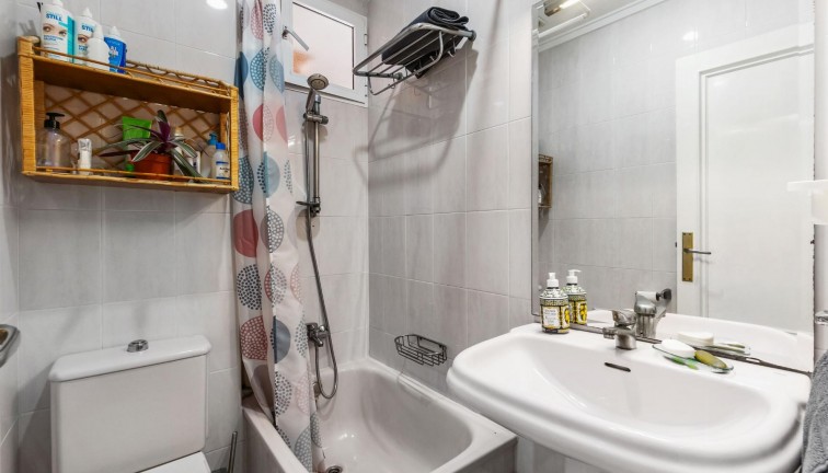 Resale - Apartment - Torrevieja
