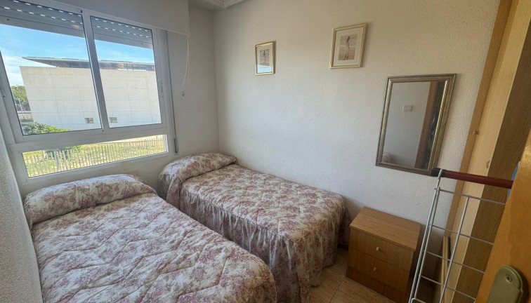 Reventa - Apartamento / piso - Torrevieja - Acequion