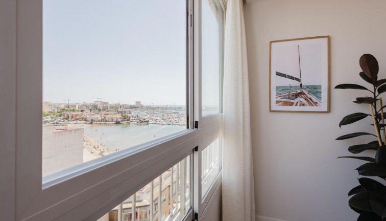 Reventa - Apartamento / piso - Torrevieja - Acequion