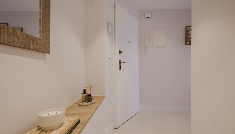 Reventa - Apartamento / piso - Torrevieja - Acequion