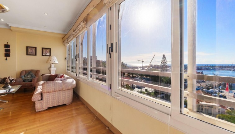 Reventa - Apartamento / piso - Torrevieja - Centro - Muelle Pesquero