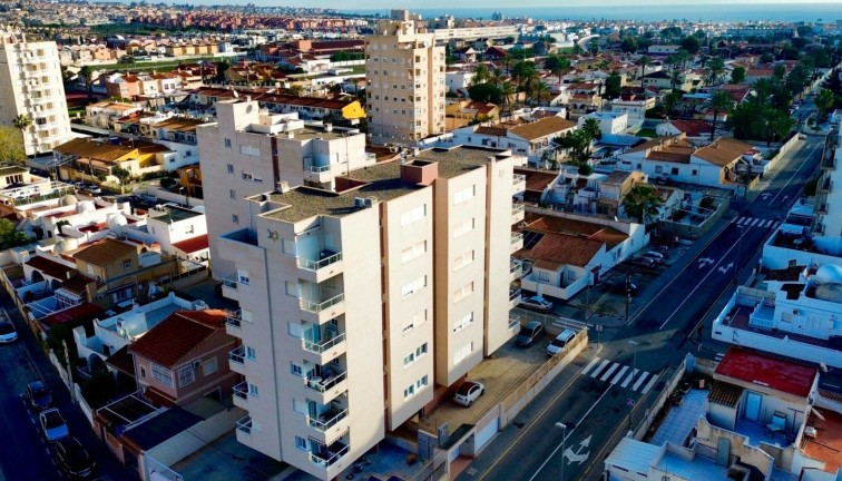 Jälleenmyynti - Asunto - Torrevieja - Nueva Torrevieja