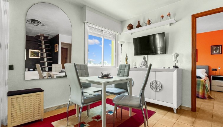 Reventa - Apartamento / piso - Torrevieja - La veleta