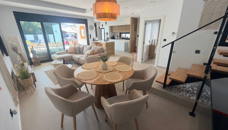 Resale - Chalet - Dolores
