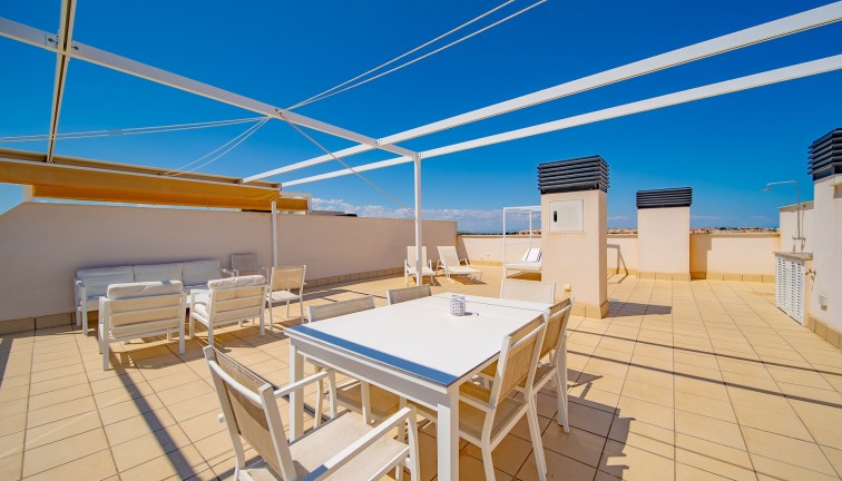 Reventa - Apartamento - Apartamento en el último piso - Orihuela Costa - Villamartín