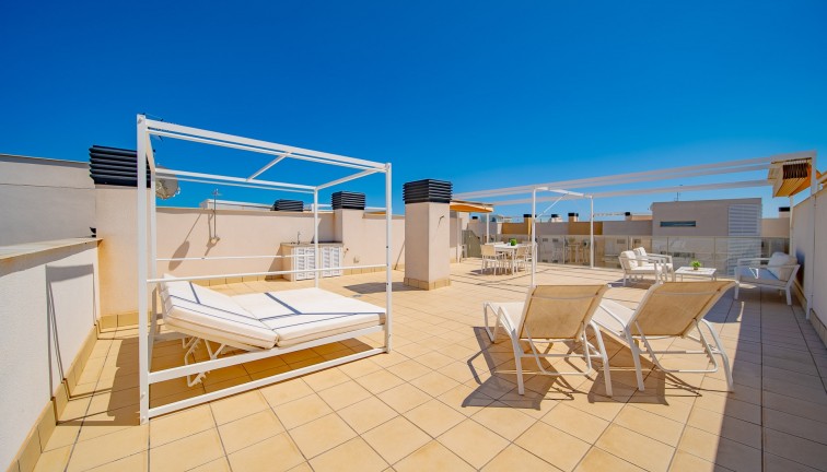 Reventa - Apartamento - Apartamento en el último piso - Orihuela Costa - Villamartín