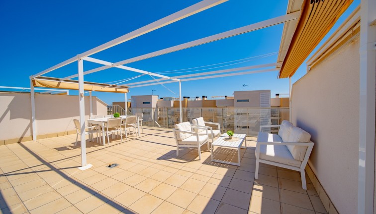 Reventa - Apartamento - Apartamento en el último piso - Orihuela Costa - Villamartín