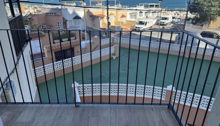 Återförsäljning - Lägenhet - Torrevieja - LA MATA