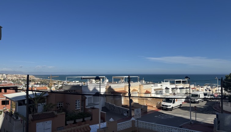 Återförsäljning - Lägenhet - Torrevieja - LA MATA