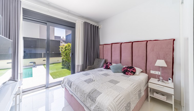 Reventa - Chalet - Orihuela Costa - Lomas de Cabo Roig