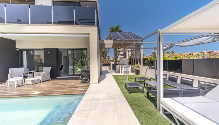 Reventa - Chalet - Orihuela Costa - Lomas de Cabo Roig