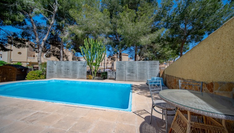 Reventa - Chalet - Orihuela Costa - Villamartín