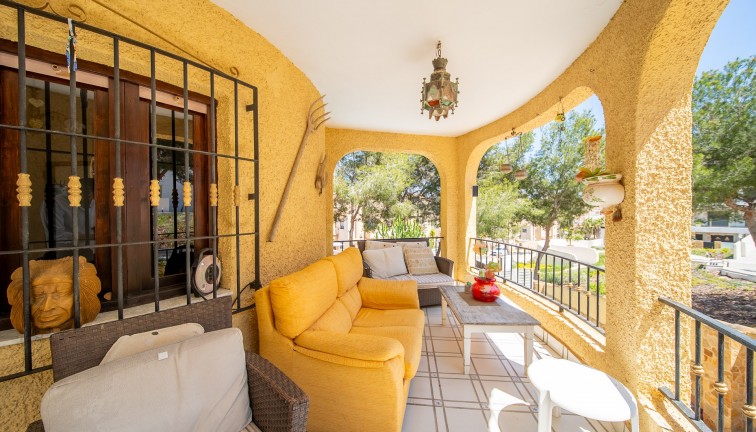 Reventa - Chalet - Orihuela Costa - Villamartín