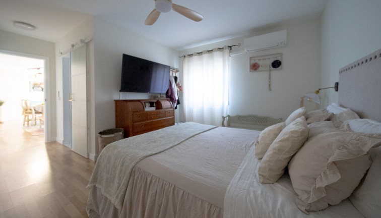 Reventa - Chalet - Torrevieja - Los Balcones