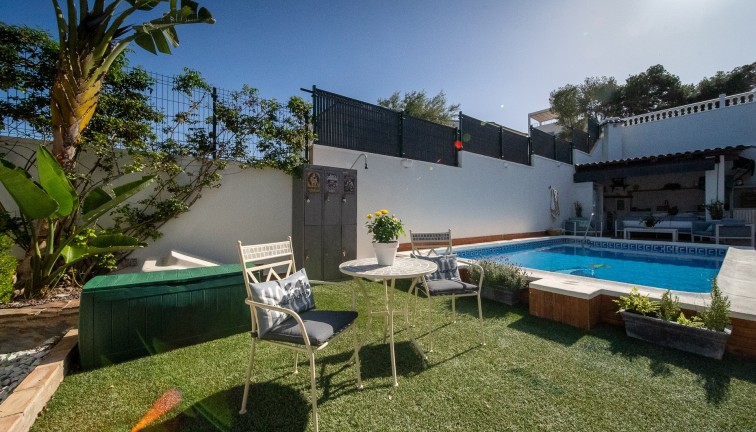 Reventa - Chalet - Torrevieja - Los Balcones