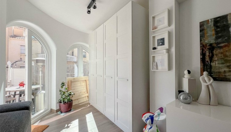 Reventa - Chalet - Orihuela Costa - Villamartín