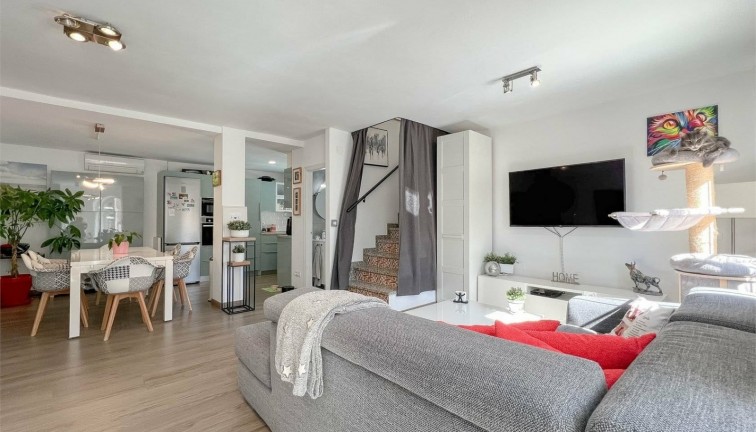 Reventa - Chalet - Orihuela Costa - Villamartín