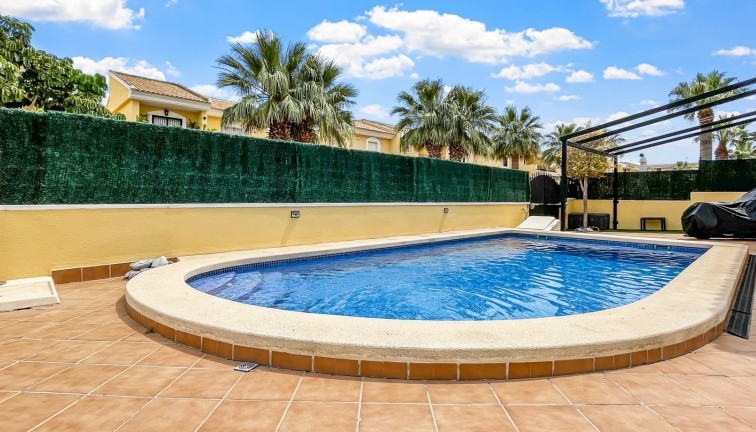 Resale - Chalet - Orihuela Costa - Los Dolses