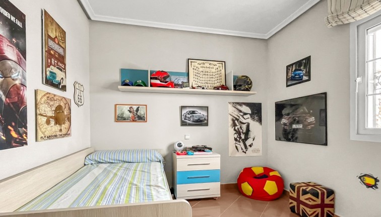 Resale - Chalet - Orihuela Costa - Los Dolses
