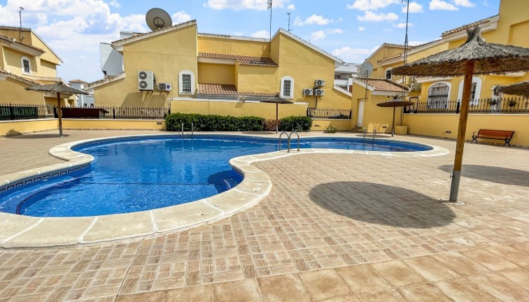 Resale - Chalet - Orihuela Costa - Los Dolses