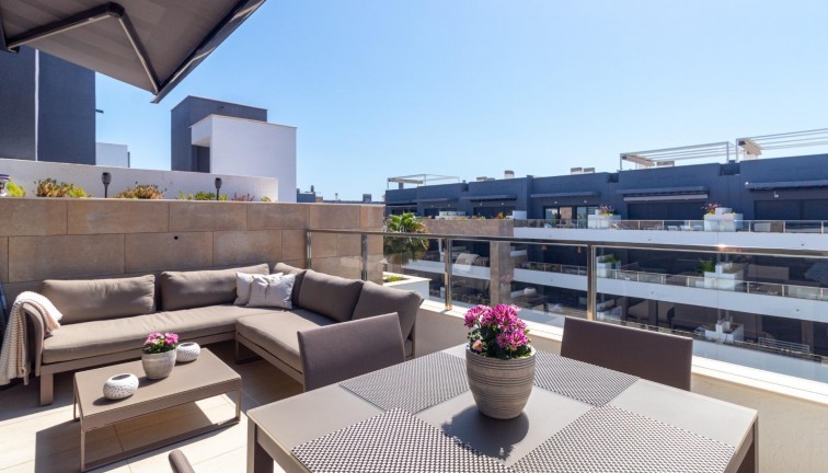 Resale - Apartment - Top Floor Apartment - Orihuela Costa - Playa Flamenca