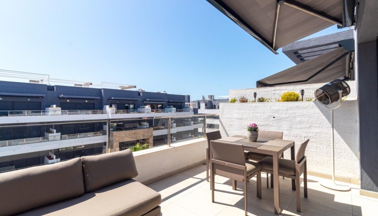 Resale - Apartment - Top Floor Apartment - Orihuela Costa - Playa Flamenca