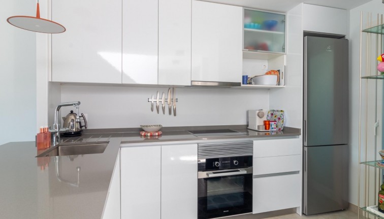 Resale - Apartment - Top Floor Apartment - Orihuela Costa - Playa Flamenca