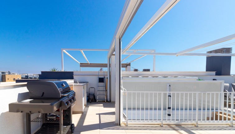 Resale - Apartment - Top Floor Apartment - Orihuela Costa - Playa Flamenca