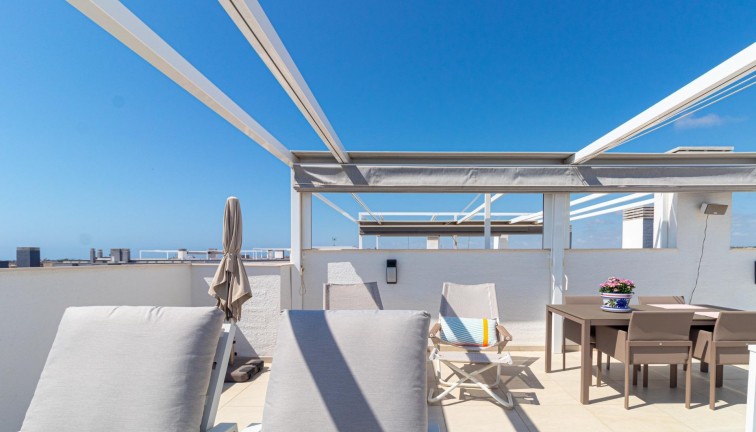 Resale - Apartment - Top Floor Apartment - Orihuela Costa - Playa Flamenca