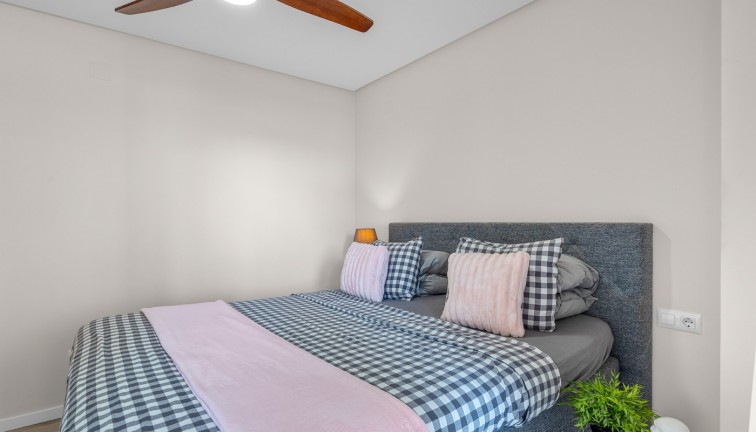 Reventa - Apartamento / piso - Orihuela Costa - Los Dolses