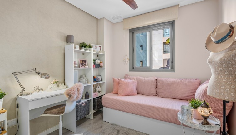 Reventa - Apartamento / piso - Orihuela Costa - Los Dolses