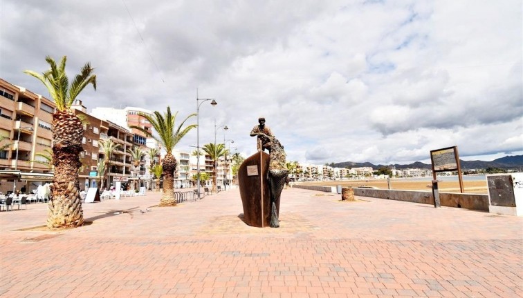 Uudistuotanto - Asunto - Mazarron - Puerto de Mazarron